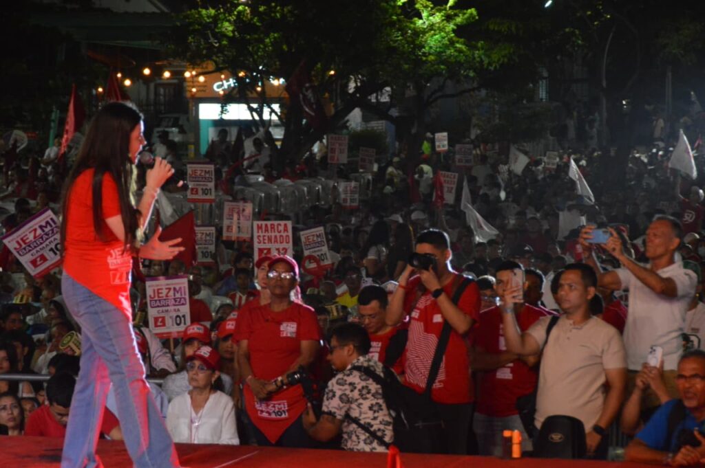 L101 cerró campaña en Puerto Colombia con multitudinario respaldo ciudadano