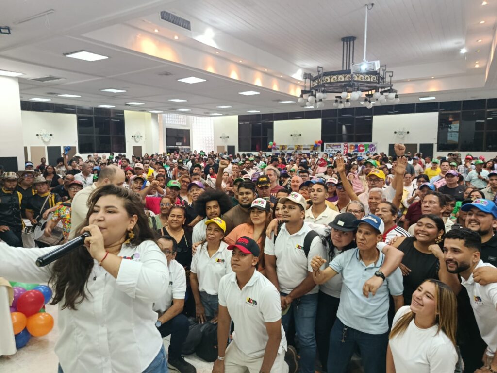 Andrea Vargas hizo cierre de campaña en el Atlántico y ratifica su compromiso con las comunidades más vulnerables